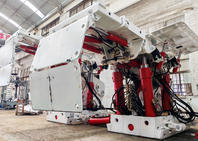 通方煤機(jī)公司開(kāi)發(fā)新產(chǎn)品助力礦方安全高效生產(chǎn)